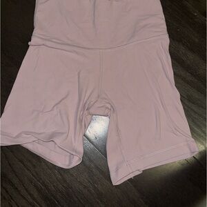 Aritzia TNA biker short